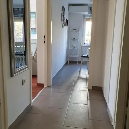 Misel Apartment *