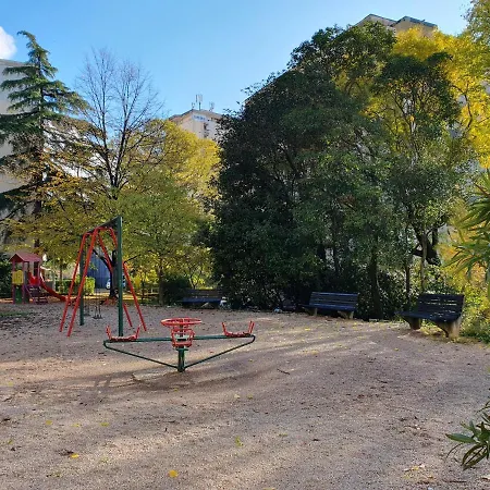 Apartament Misel *